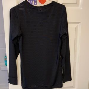 Zyia long sleeve women’s top